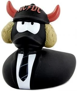 pato de goma angus de acdc